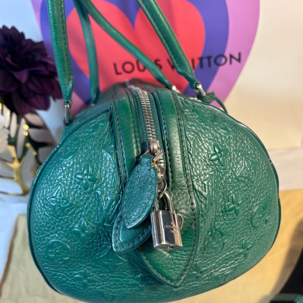 Limited Edition Louis Vuitton Revelation Neo Papillon Gm - Picture 5 of 16
